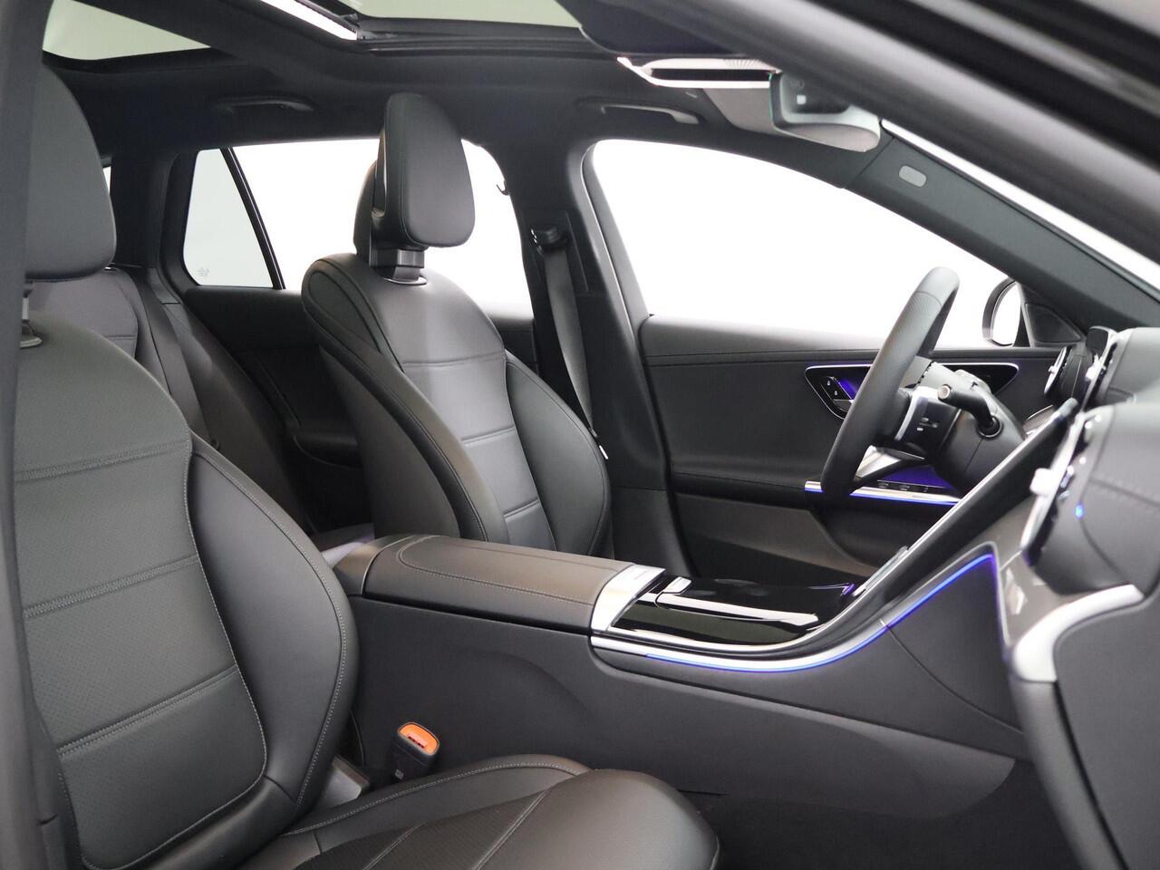 Mercedes-Benz C-KLASSE 180 Business Solution AMG Panoramadak | Memory stoelen | Digital Light | Apple carplay | 360 camera | Night pakket