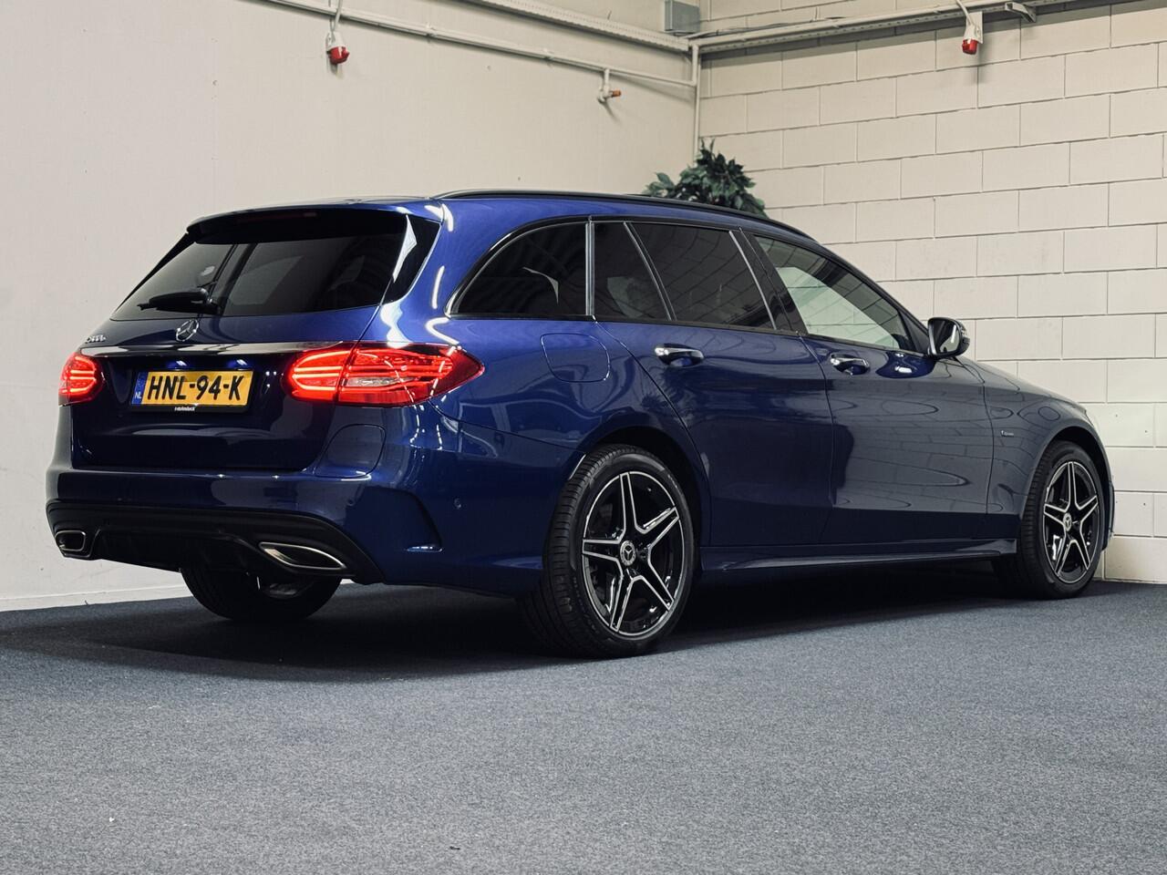 Mercedes-Benz C-KLASSE Estate 300e AMG Night | Panorama | HeadUp | Leder | Multibeam