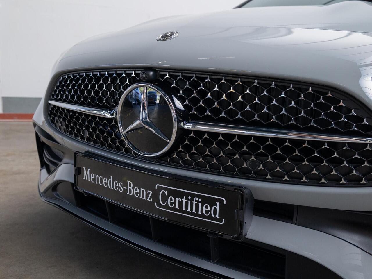 Mercedes-Benz C-KLASSE Limousine 300 e Business Solution AMG Premium PLUS | Panorama dak | Trekhaak