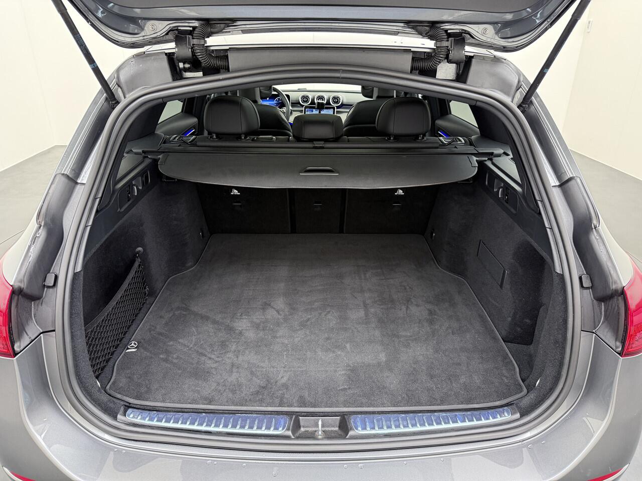 Mercedes-Benz C-KLASSE Estate 180 AMG Line | Pano Memory Keyless Digital 360 Camera