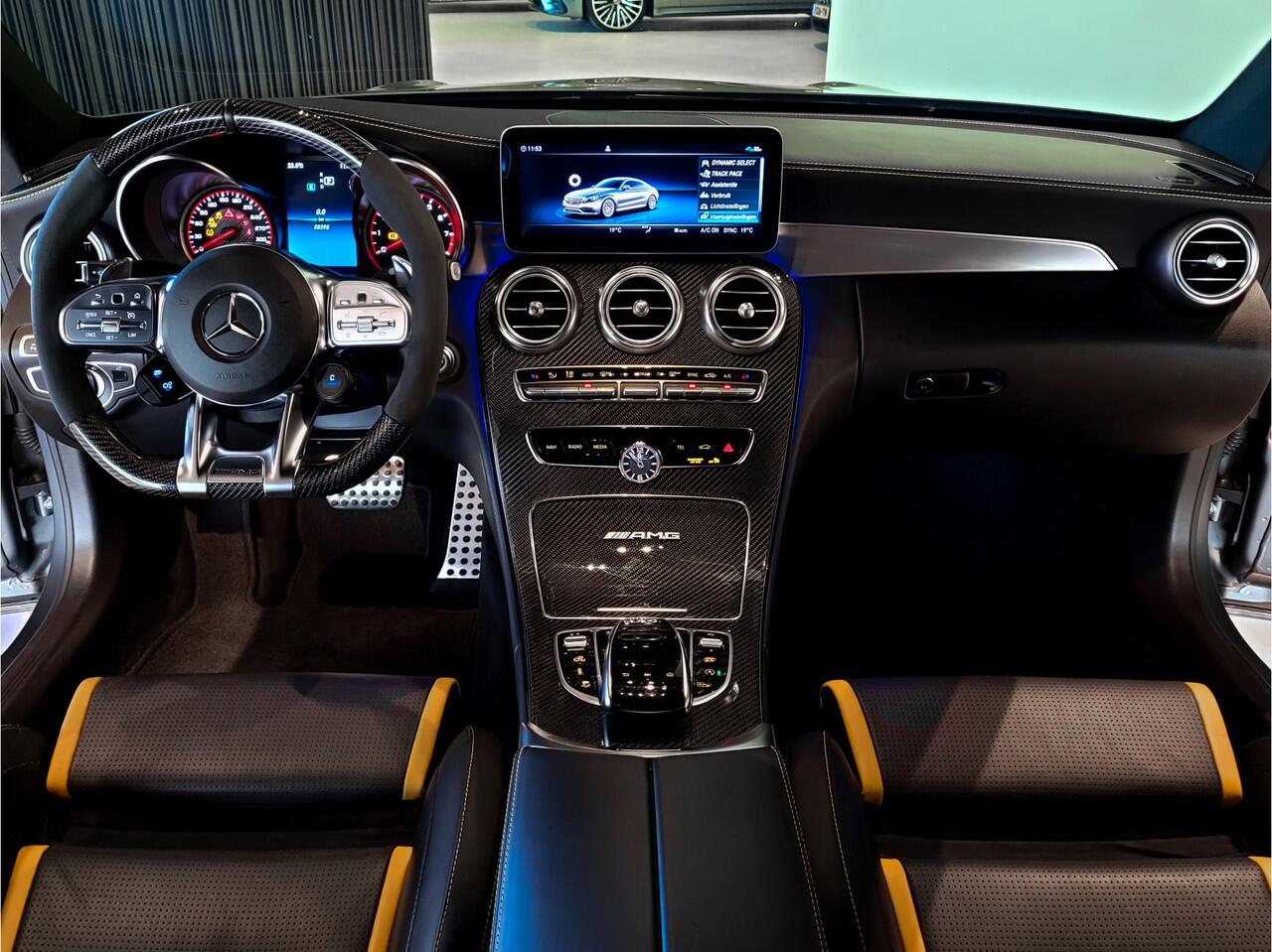 Mercedes-Benz C-KLASSE Coupé AMG 63 S Ceramic|Matte lak|Aerodynamica|Full Carbon|Performance stoelen|Burmester|BTW