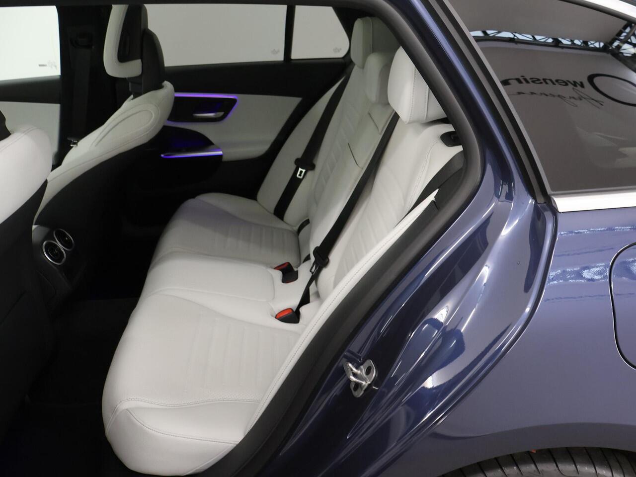 Mercedes-Benz C-KLASSE Estate 300e Star Edition AMG Line | Panoramadak | Rij-assistentie pakket plus | Achteruitrijcamera | DISTRONIC