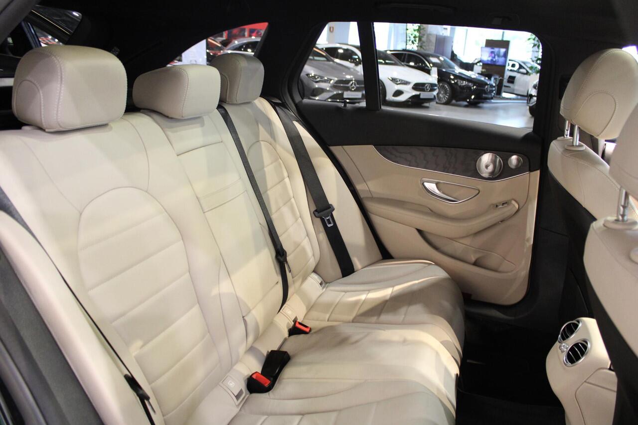 Mercedes-Benz C-KLASSE Estate 180 Premium Plus Pack Panorama dak | Trekhaak | or. NL auto | dealer onderhoud