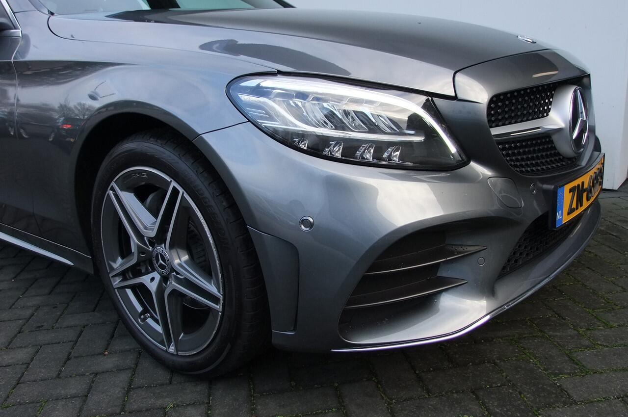 Mercedes-Benz C-KLASSE 180 Business Solution AMG / Facelift / Virtual cockpit/ Trekhaak/ NL auto/ Camera / Stoelverwarming