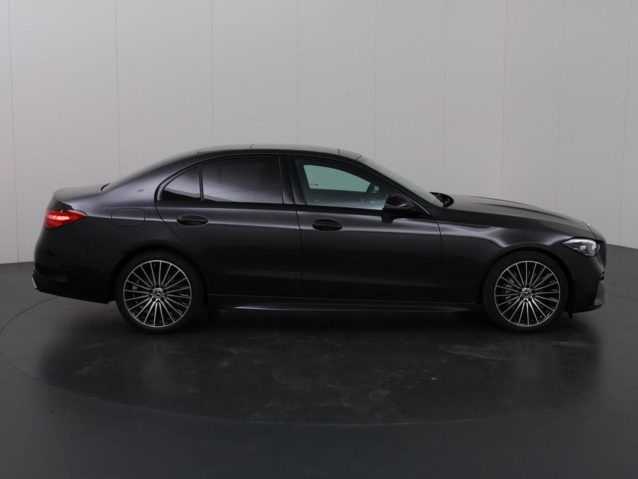 Mercedes-Benz C-KLASSE 180 Star Edition AMG Line | Panoramadak | Burmester Audio | Apple Carplay/Android Auto | Camera | | Distronic | Sfeerverlichting |