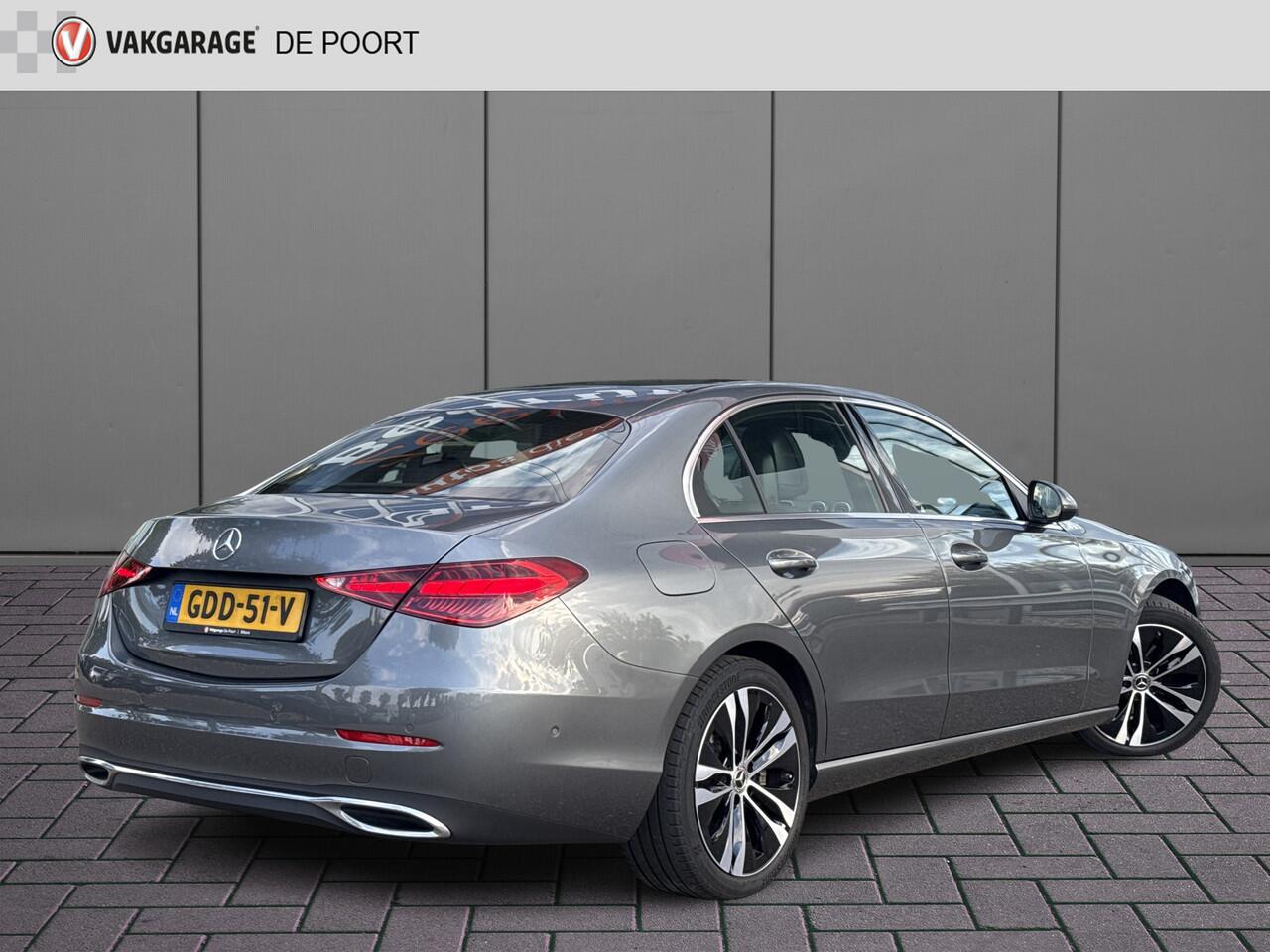 Mercedes-Benz C-KLASSE 180 Luxury Line | Sfeerverl. | Memory seat | Carplay | Dodehoek as.