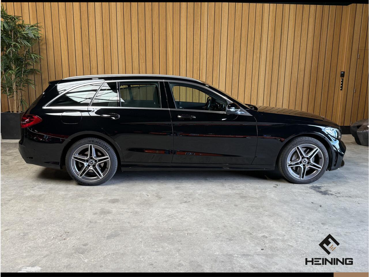 Mercedes-Benz C-KLASSE Estate 300 de Business Solution AMG Limited Diesel-Hybride 306 PK. 78000 KM !!