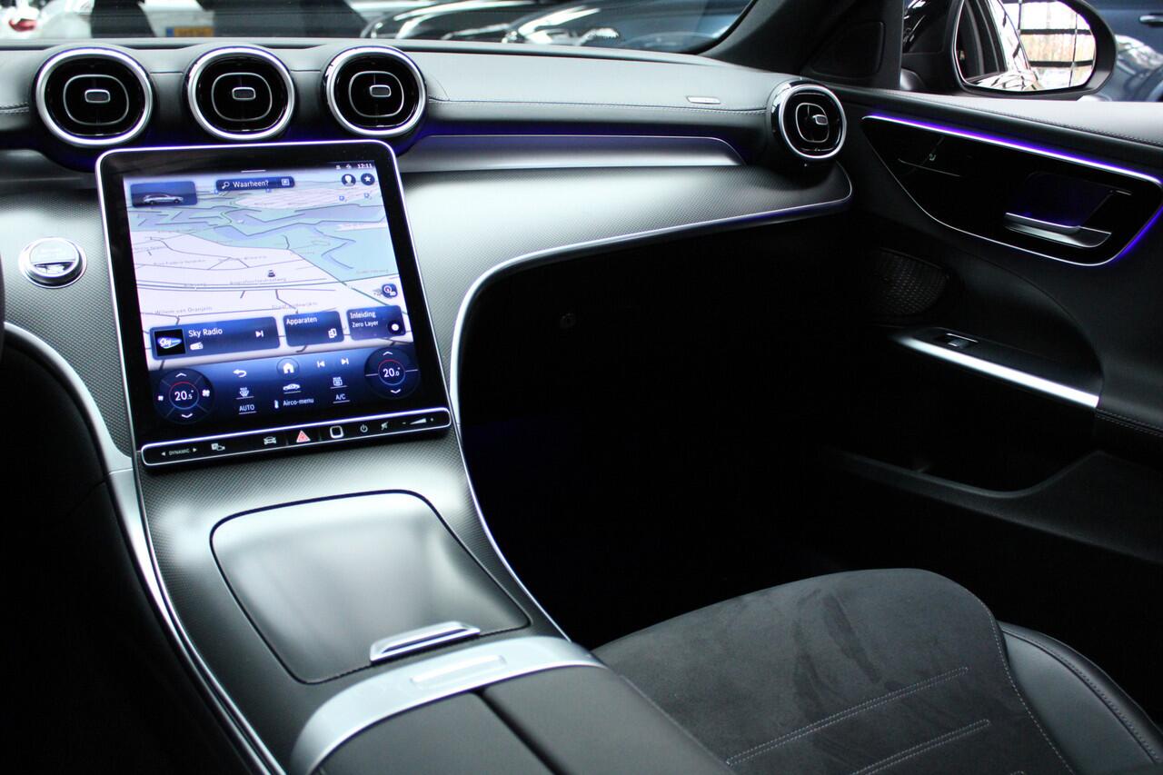 Mercedes-Benz C-KLASSE Estate 180 AMG Line Navi Leer Camera Nightpack PTS Ambient Elekt. achterklep Trekhaak elektr. PTS LM velgen BTW auto!