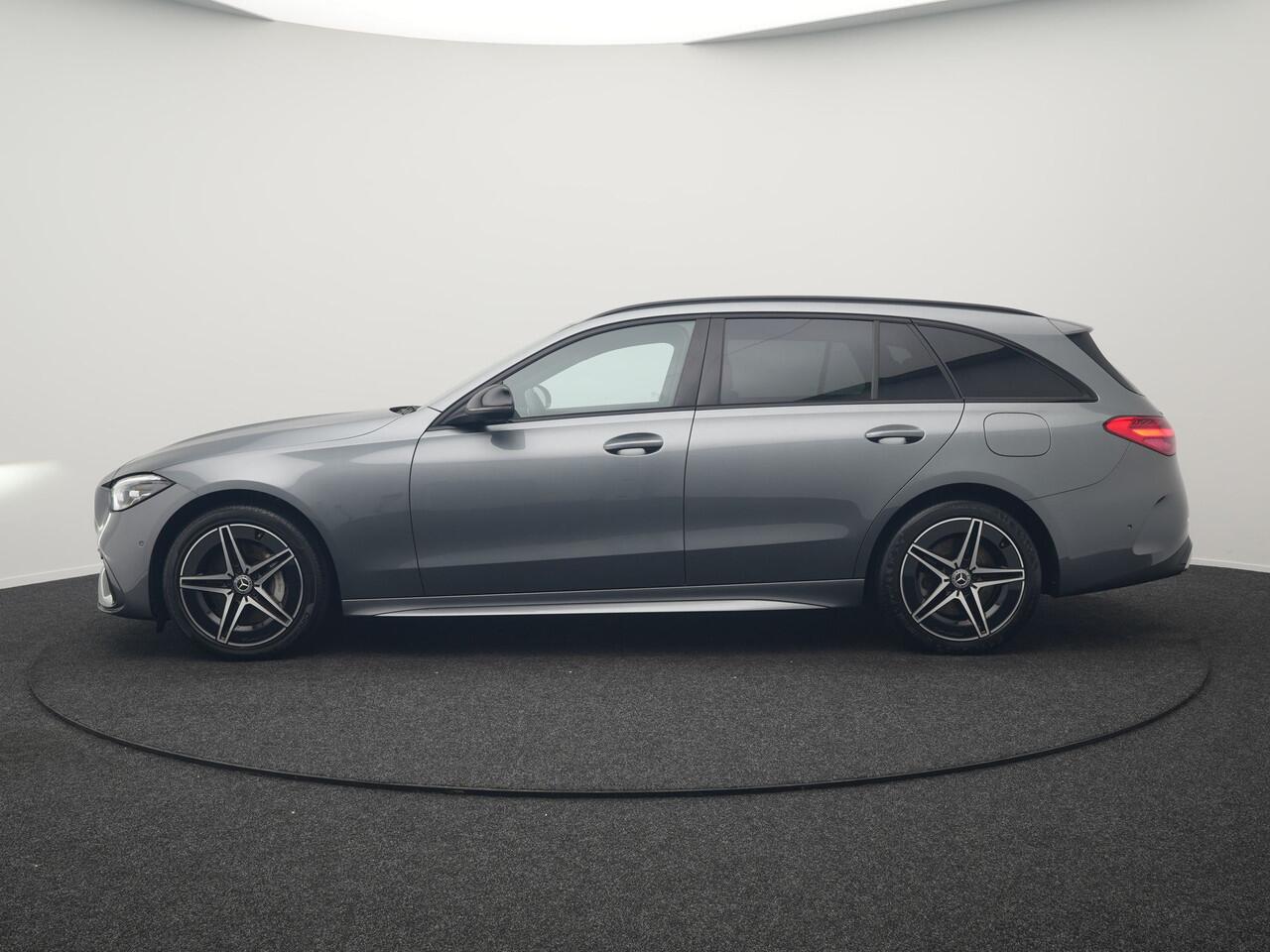 Mercedes-Benz C-KLASSE Estate 300 e AMG Line NIEUW MODEL Plug In Hybrid 313pk Dealer O.H PHEV | Adaptive Cruise | Camera | Alcantara Sportstoelen Verwarmd | Sfeerverlichting | Virtual | Blis | Navigatie | DAB |