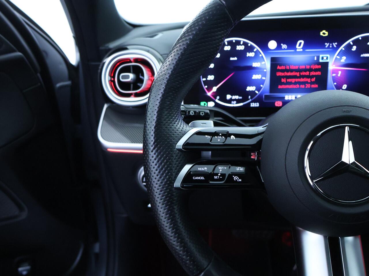 Mercedes-Benz C-KLASSE Estate 180 Star Edition AMG Line | Panoramadak | Dodehoekdetectie | Apple CarPlay | Inclusief 24 maanden MB Certified garantie voor Europa.