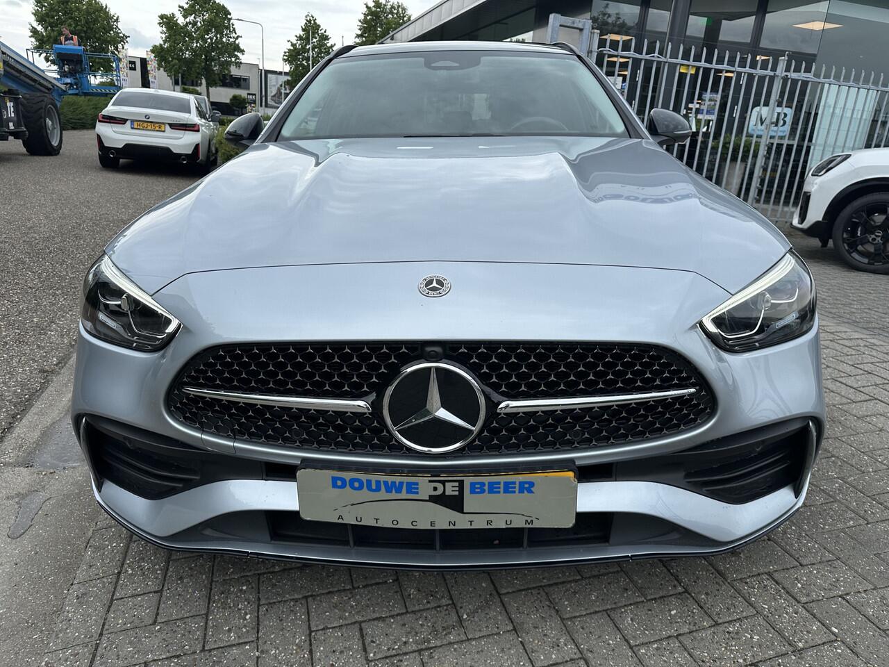 Mercedes-Benz C-KLASSE Estate 180 AMG Line Night Pano-Dak | Camera | Stoelverw. | Spiegel pakket