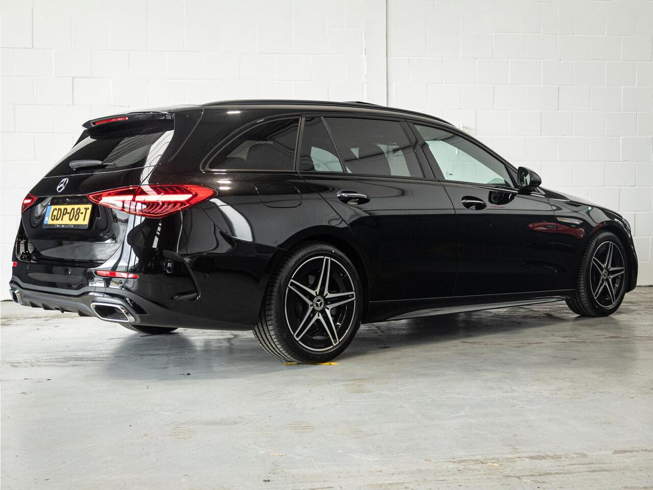 Mercedes-Benz C-KLASSE Estate 180 AMG Line Premium | Panorama dak | Trekhaak