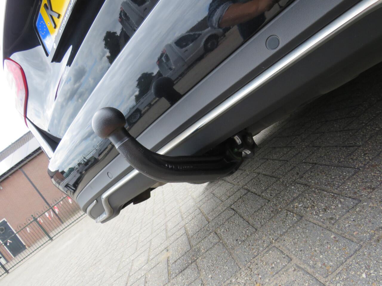 Mercedes-Benz C-KLASSE Estate 200 Business Solution Avantgarde * Rijklaarprijs incl. garantie * Trekhaak * Led Koplampen * Camera * AMG Velgen