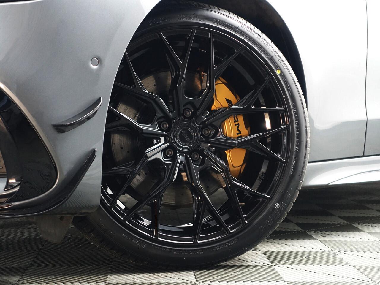 Mercedes-Benz C-KLASSE 180 AMG Performance Aut- Panoramadak, Laser Led, Sfeerverlichting, Concavers, Aero Kit, Spoor Assist