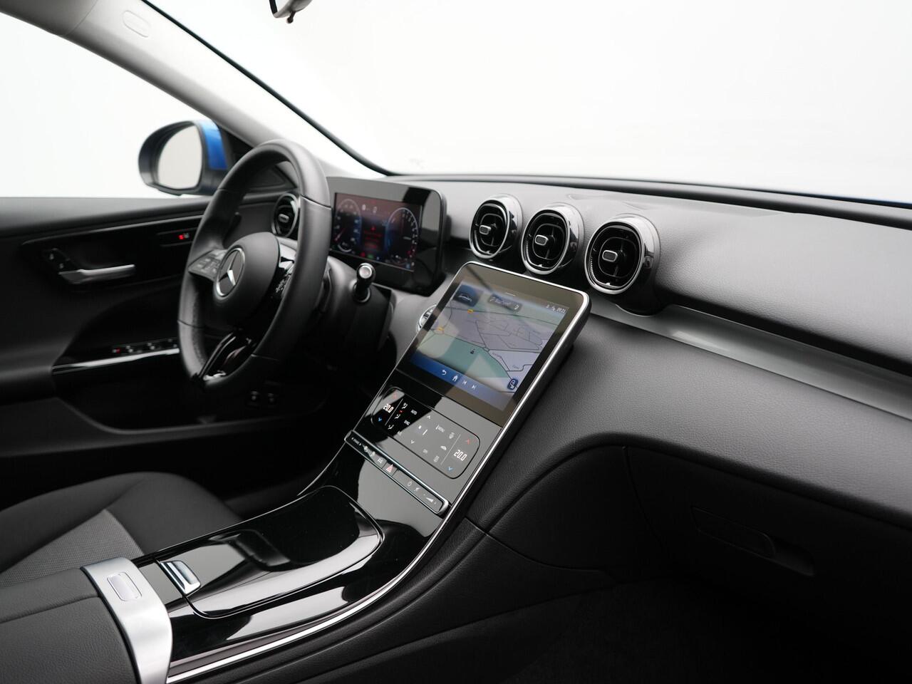 Mercedes-Benz C-KLASSE Estate 300 e Plug In Hybrid 320pk NIEUW MODEL MY2023 | PHEV | Adaptive Cruise | Camera | Stoelverwarming | Apple Carplay | DAB | LED | Navi Full Map | Virtual |