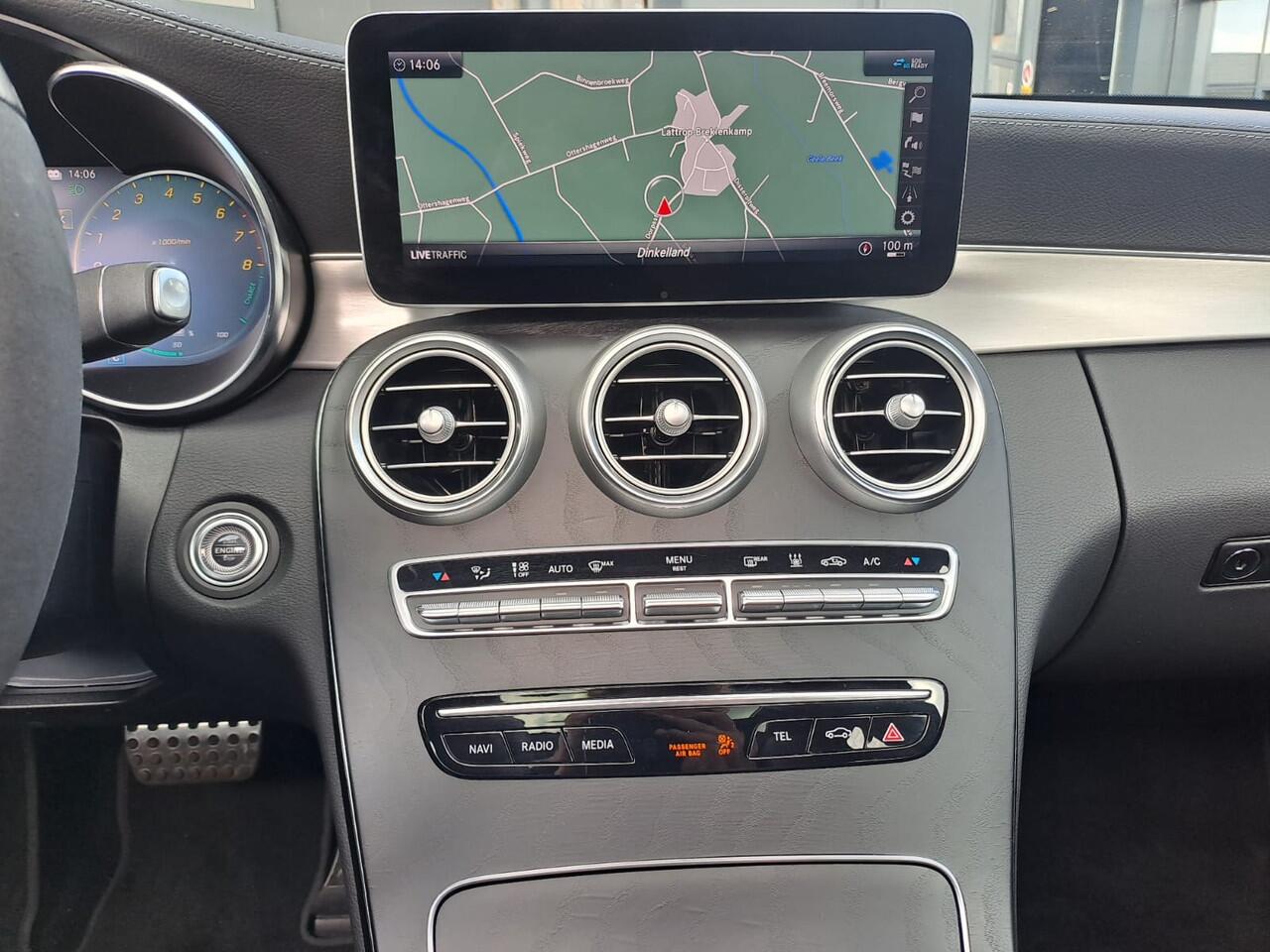 Mercedes-Benz C-KLASSE Estate 300 e Business Plus Solution AMG Limited | Pano | Trekhaak | Multibeam | 360° camera | Leder/alcantara | Stoelverwarming | Elek. achterklep | Vol |