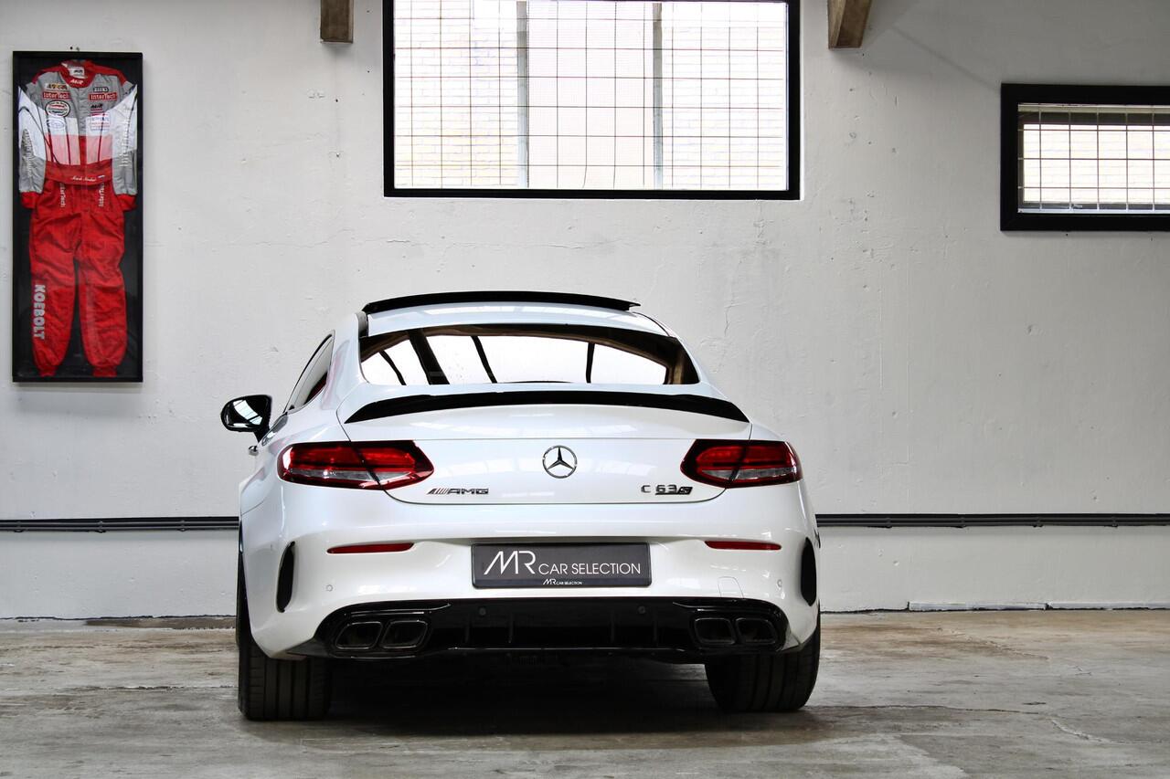 Mercedes-Benz C-KLASSE Coupé AMG 63 S Premium Plus | Keramisch | Rijassistentie | AMG Performance | Burmester | Zeer compleet |