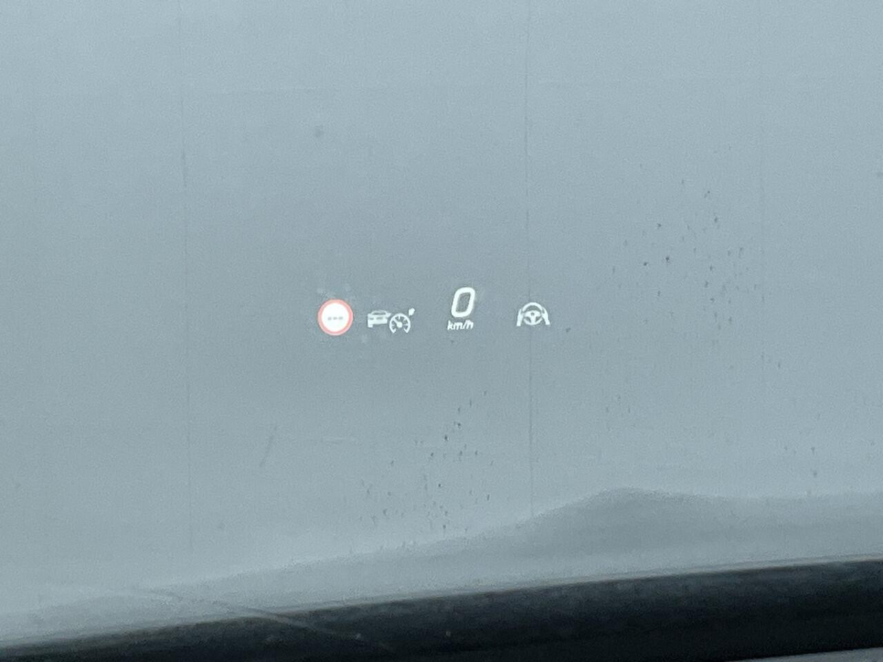 Mercedes-Benz C-KLASSE Estate 180 AMG Line Trekhaak Pano Burmester Memory HUD Leer Verw+Ventilatie BOMVOL!