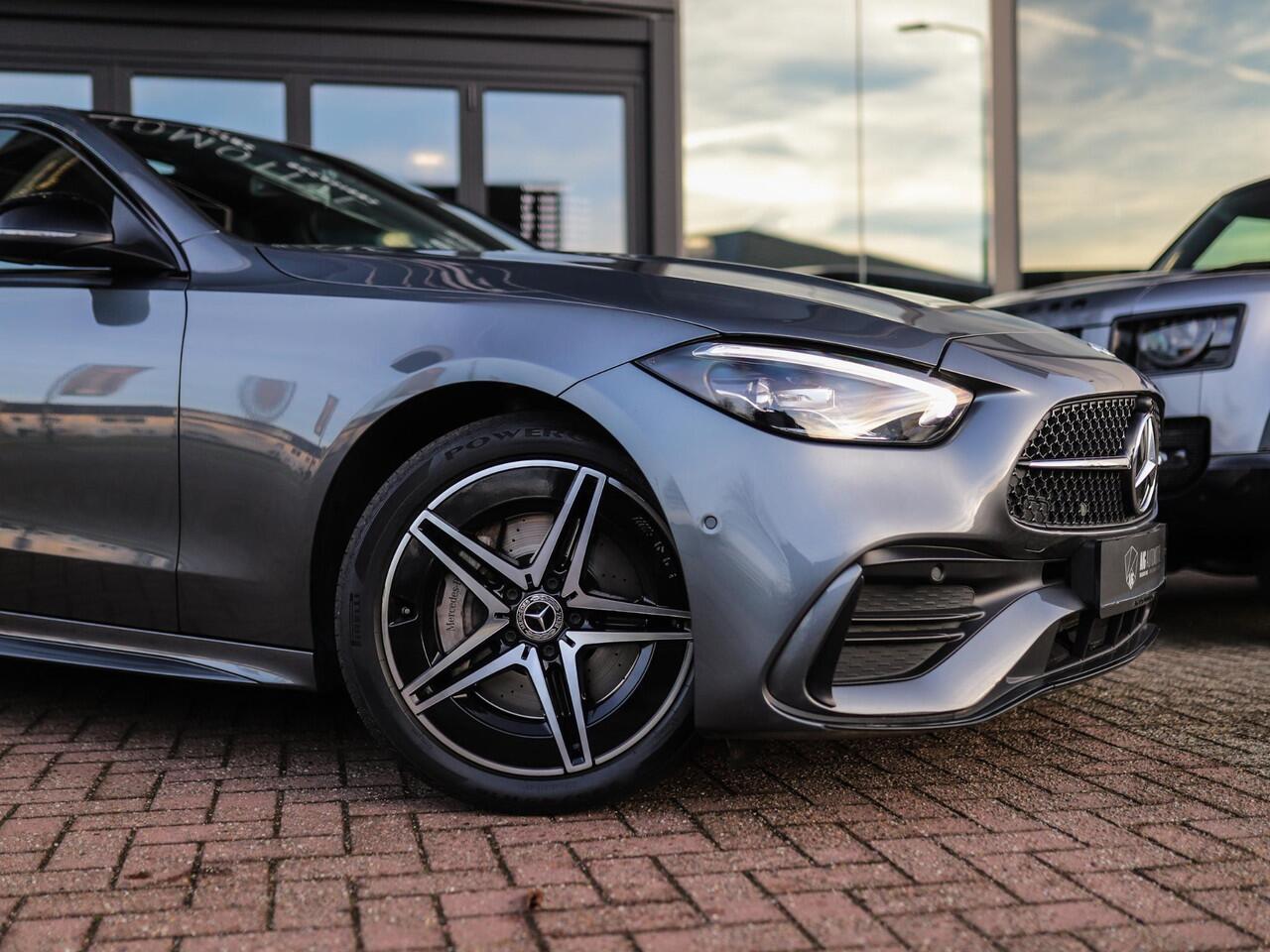 Mercedes-Benz C-KLASSE 300 e AMG Line | Leder | Camera | Stoelverw. | Pano