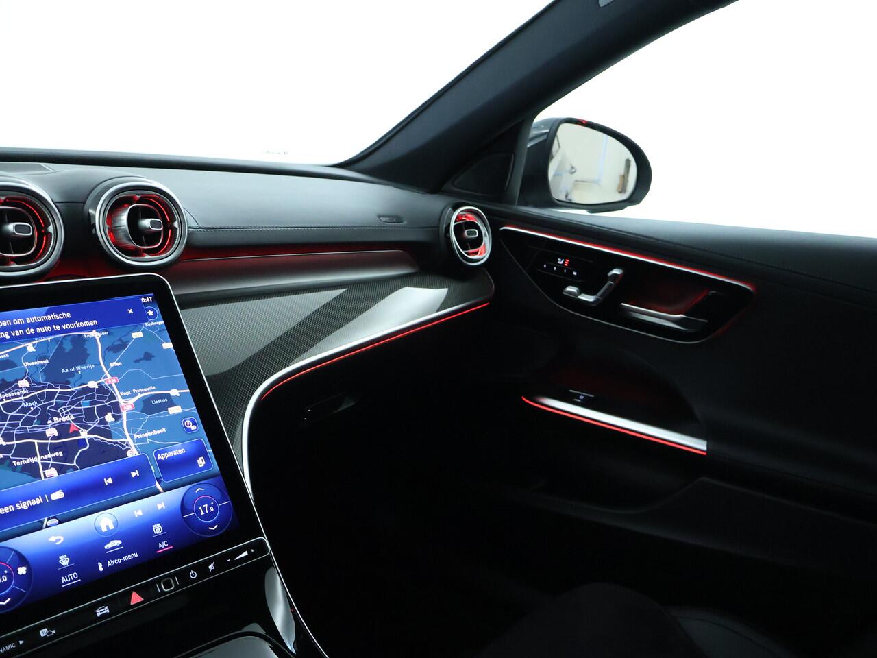Mercedes-Benz C-KLASSE Estate 180 Star Edition AMG Line | AMG Line | Panoramadak | Trekhaak | Memory voorstoelen | Alarm Klasse 3 | Dodehoek Assist | Easy-Pack Achterklep. Inclusief 24 maanden MB Certified garantie voor Europa.
