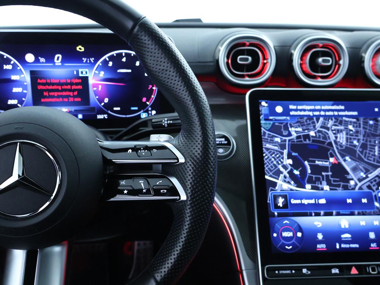 Mercedes-Benz C-KLASSE Estate 180 Star Edition AMG Line | Panoramadak | Dodehoekdetectie | Apple CarPlay | Inclusief 24 maanden MB Certified garantie voor Europa.