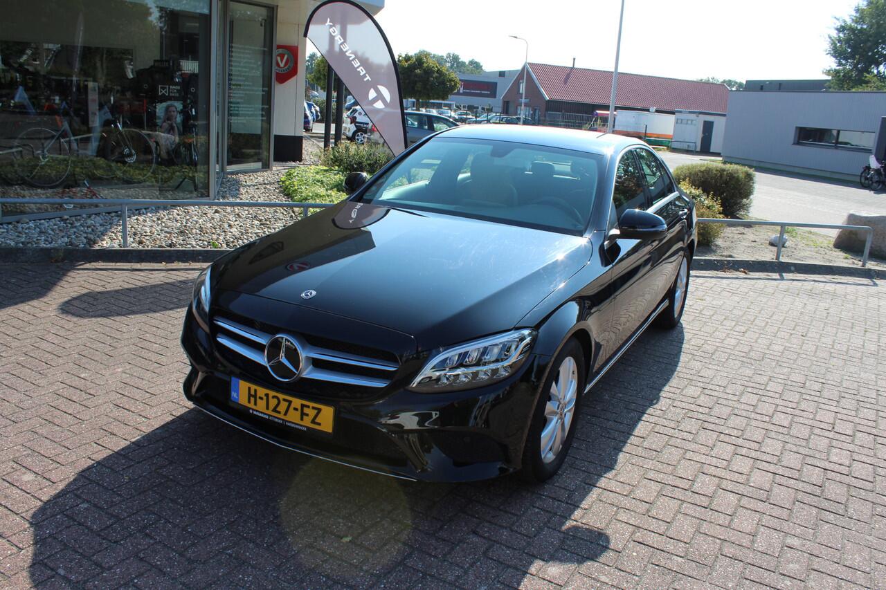 Mercedes-Benz C-KLASSE 180 Advantage Pack | Stoelverwarming | Lage KM | ZGAN |