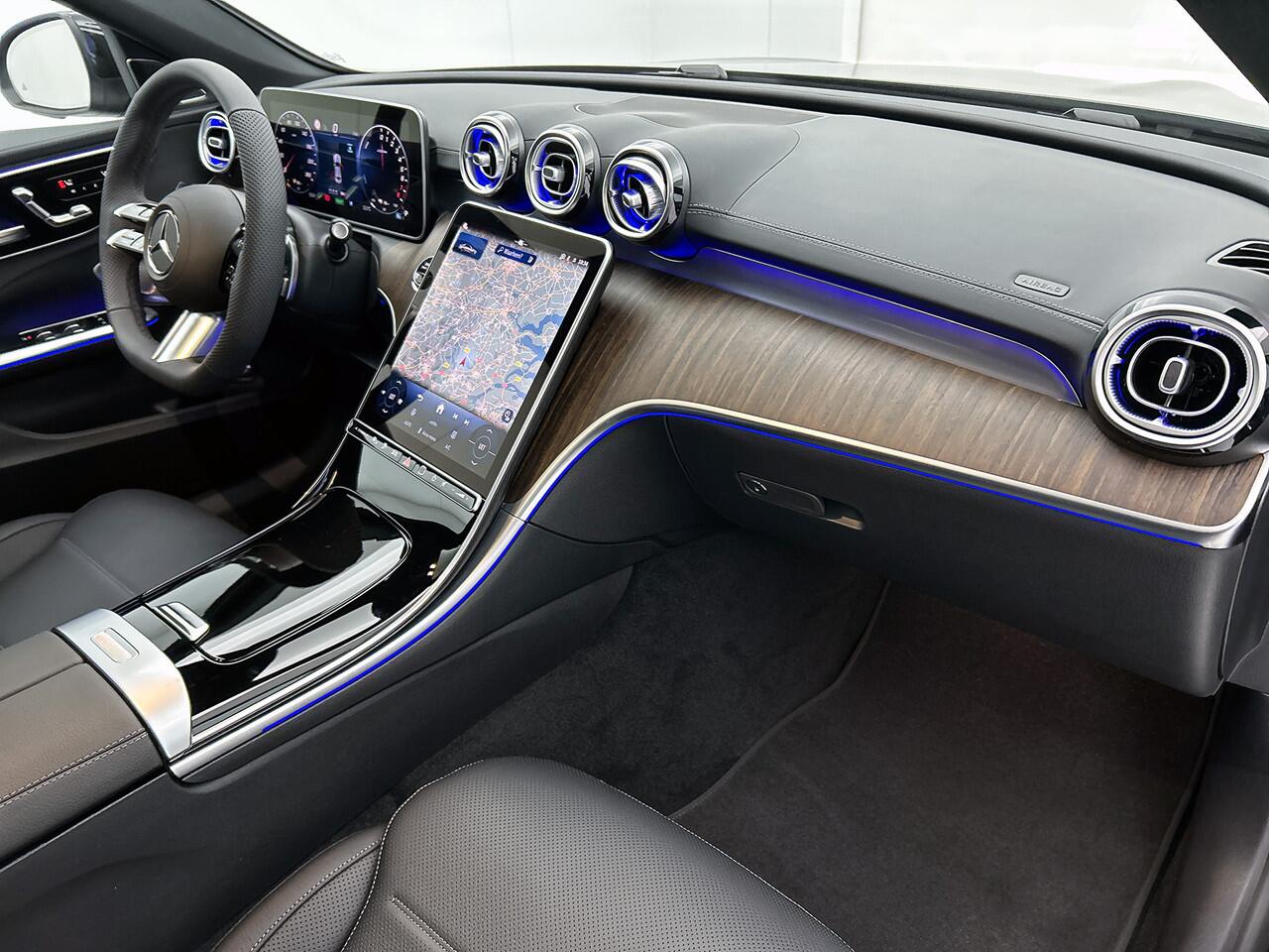 Mercedes-Benz C-KLASSE 300 e Business Solution AMG | Multicontourstoelen voor | Burmester® 3D surround sound system | AIR BALANCE pakket | Winter pakket | Stoelventilatie/- verwarming voor | Walnotenhout |