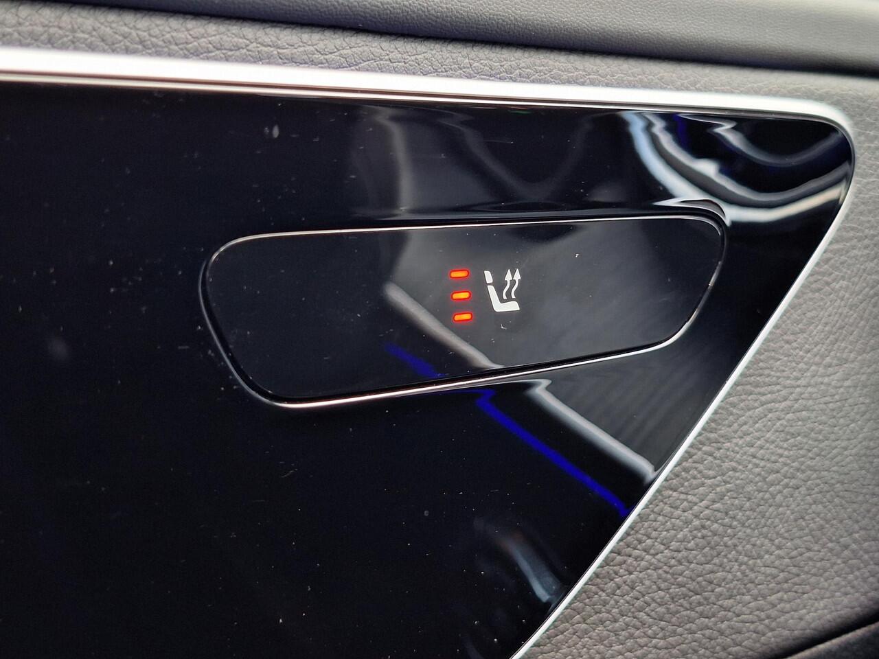 Mercedes-Benz C-KLASSE 300 e AMG Line Limited | Panoramadak | Trekhaak | Night pakket | 360? camera | Dodehoekassistentie | Sfeerverlichting