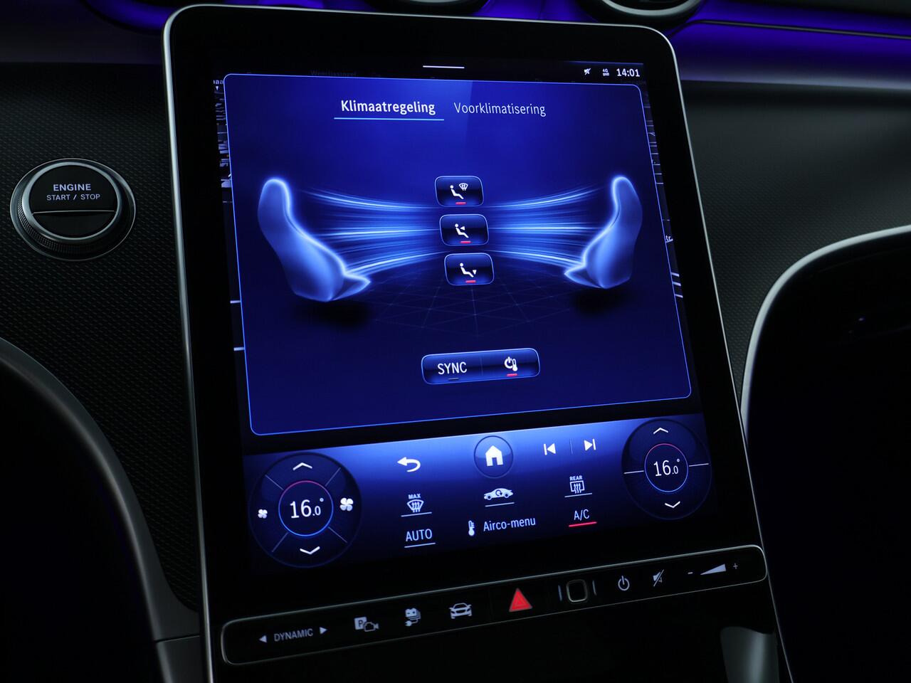 Mercedes-Benz C-KLASSE Estate 300 e AMG Plug-In Hybride | AMG Line Advanced Plus | Night Pakket | Trekhaak | Panorama Schuif-Kanteldak | Inclusief 24 maanden Mercedes-Benz Certified garantie voor Europa.