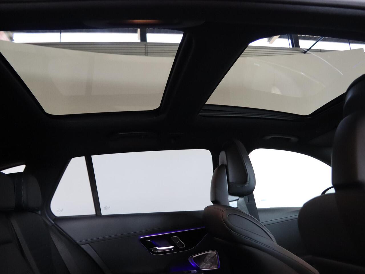 Mercedes-Benz C-KLASSE Estate 300e Business Solution AMG | Panoramaschuifdak | Rijassistentiepakket Plus | Trekhaak | Burmester | DIGITAL LIGHT | Night