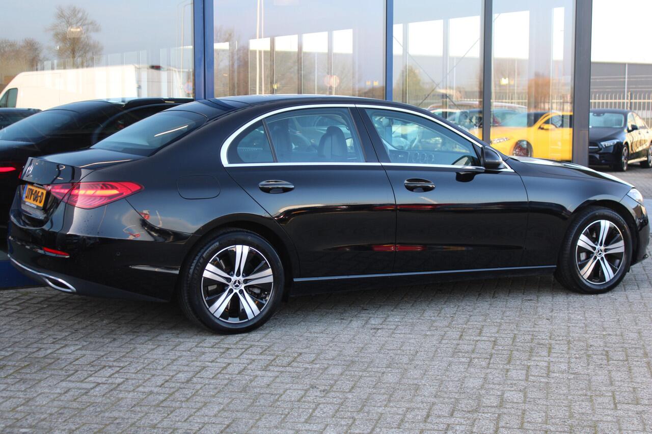 Mercedes-Benz C-KLASSE 300e Luxury Line Limited DISTRONIC SFEER CAMERA CARPLAY <<19.461KM>>