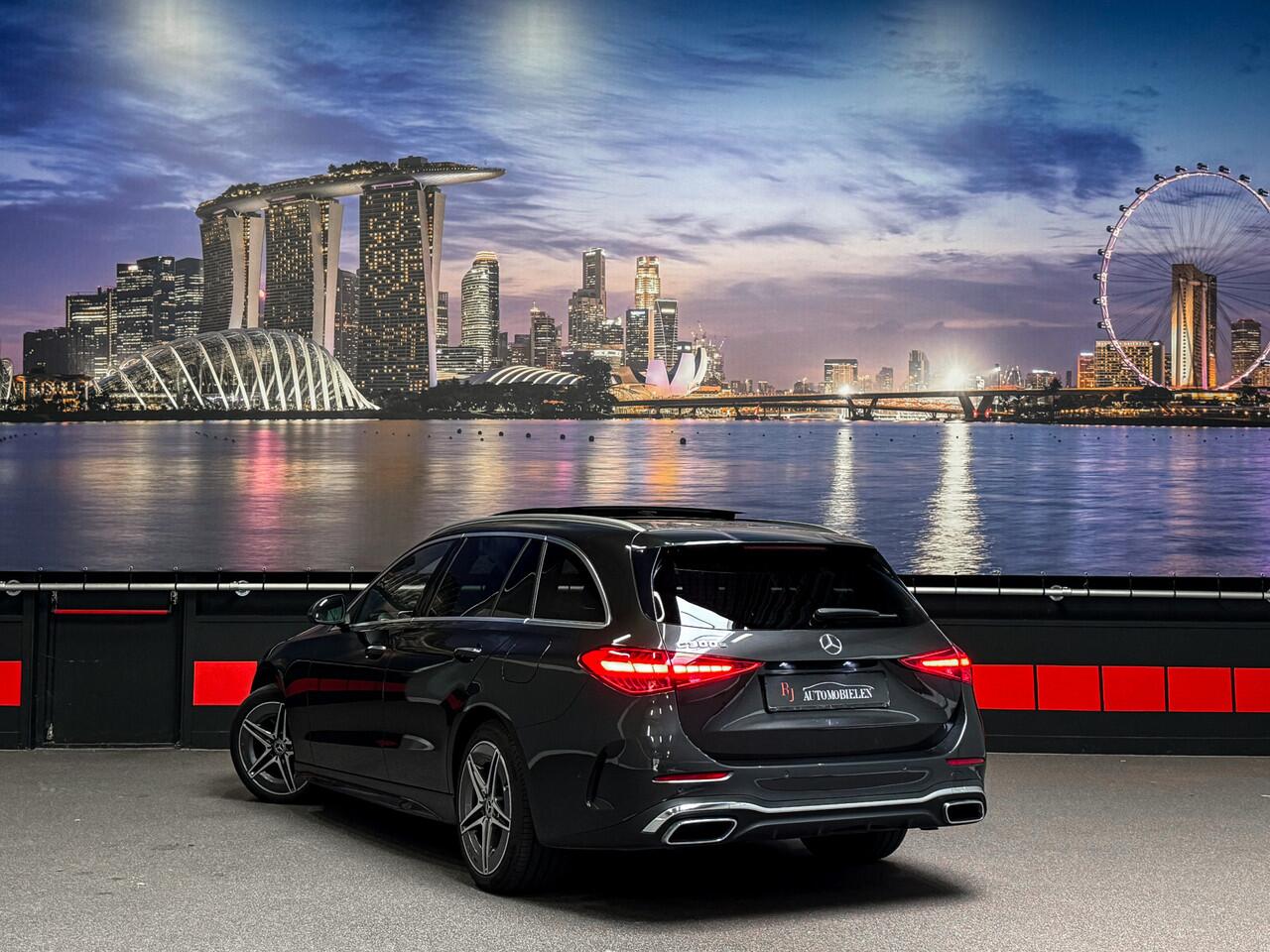 Mercedes-Benz C-KLASSE Estate C300 e AMG |Massage|Trekhaak|Stoelventilatie|HUD|Panorama