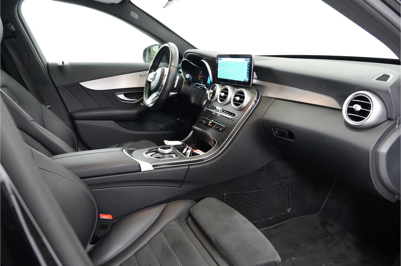 Mercedes-Benz C-KLASSE Estate 300 e AMG Night PHEV 320 pk | Camera | Stl. verw. | Memory | El. achterklep | Inparkeer |