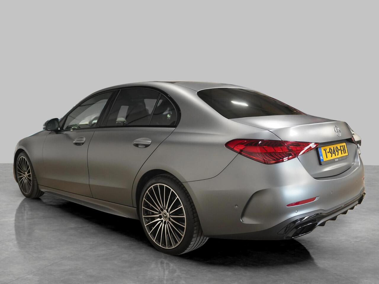 Mercedes-Benz C-KLASSE 200 AMG Line | Pano | Designo Magno | Night Pakket