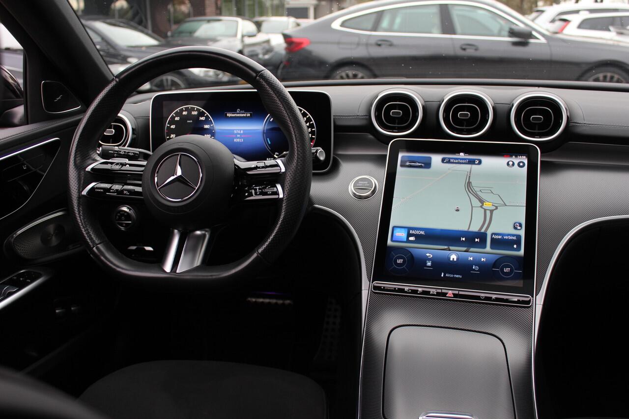 Mercedes-Benz C-KLASSE Estate 300 e 4MATIC AMG Line / Panoramadak / 360Camera / Burmester / Sfeerverlichting / 18'' / CarPlay / Stoelverwarming / DAB / Cruise Control