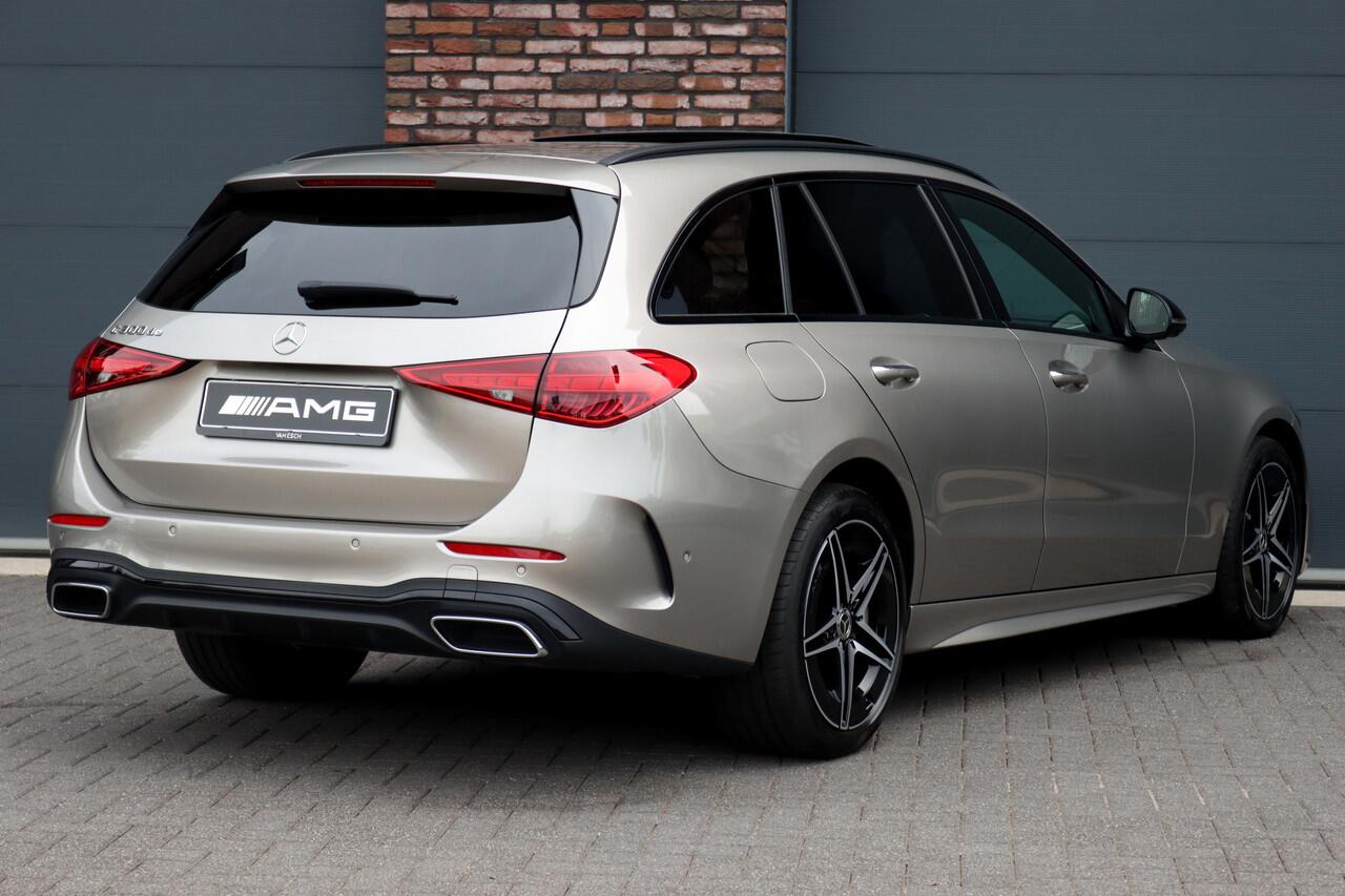 Mercedes-Benz C-KLASSE Estate 300 de AMG Line | Distronic | Panoramadak | Memory | Burmester | Digital Light | HUD | Verwarmd Stuurwiel | Surround Camera | Augmented Reality |