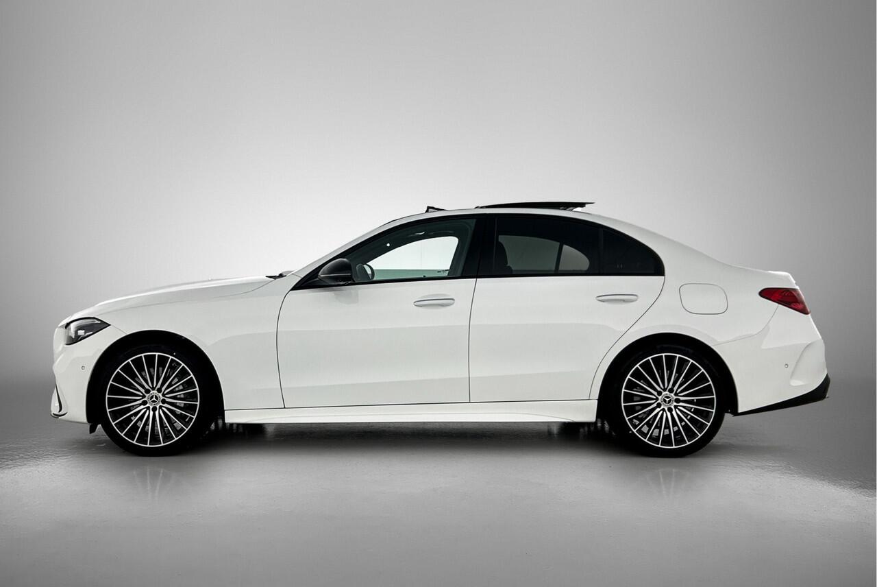 Mercedes-Benz C-KLASSE 300 e Business Solution AMG | Nightpakket | Trekhaak | Comfortpakket Plus | Panoramaschuifdak | memorypakket | Middenconsole metaalstructuur | Smartphone integratie |