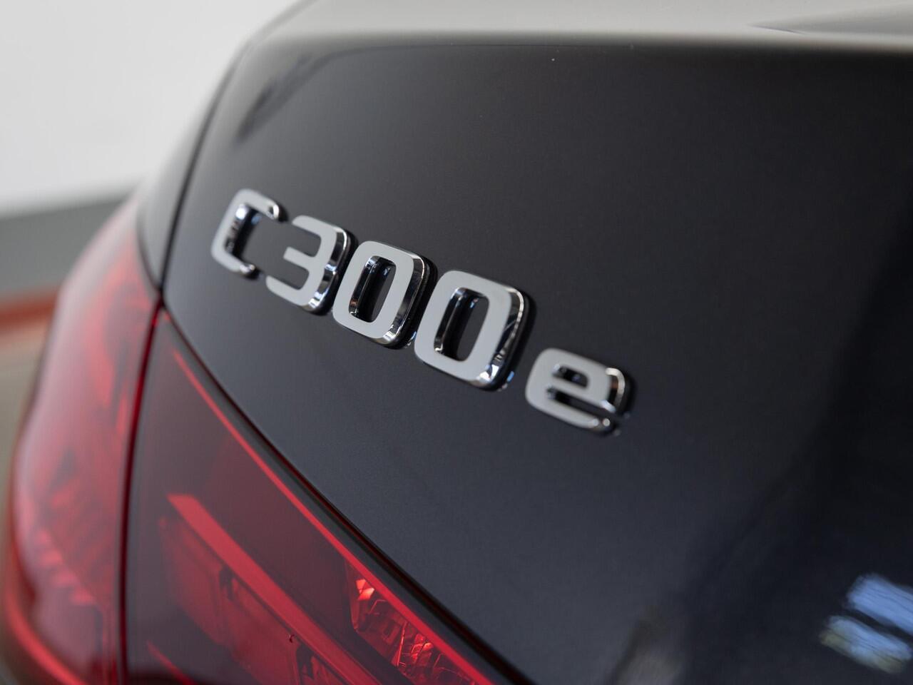 Mercedes-Benz C-KLASSE Limousine 300 e star Edition AMG Line