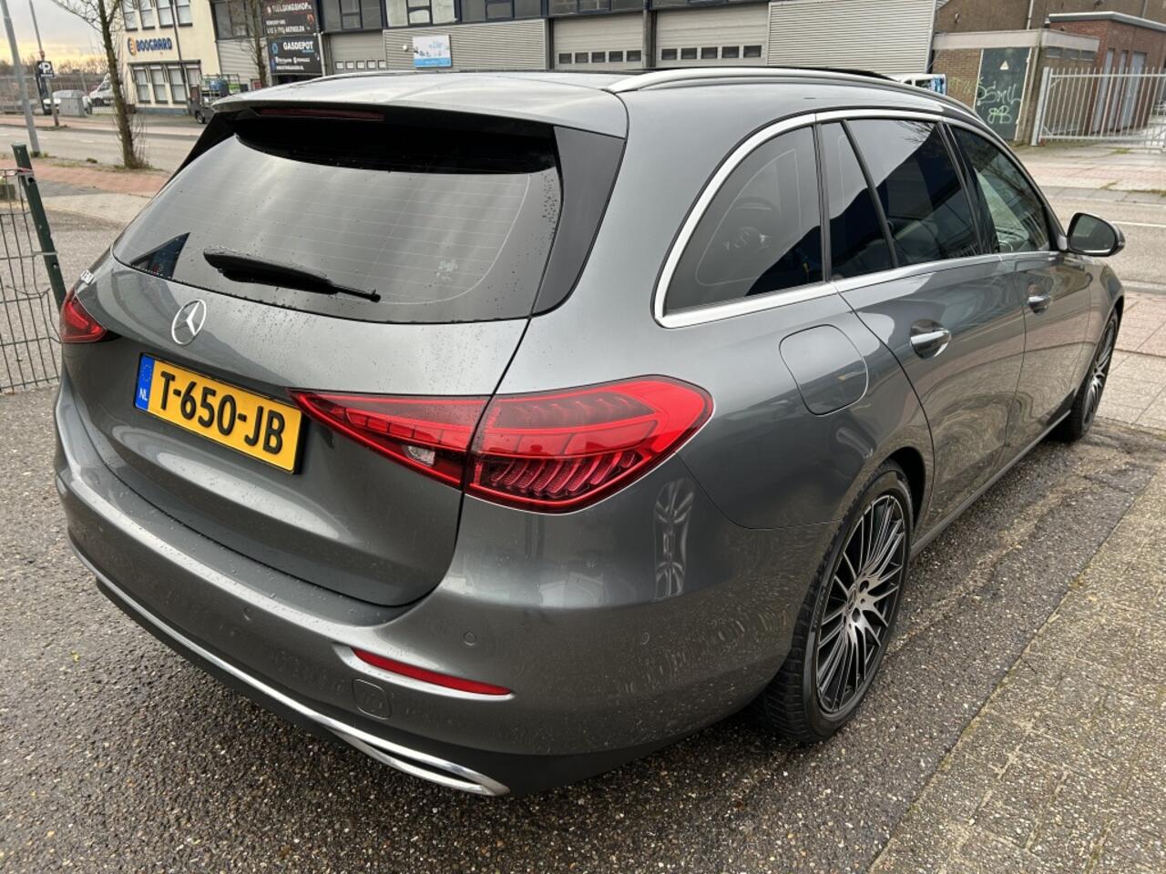 Mercedes-Benz C-KLASSE 180 Business Line Panodak 18 inch