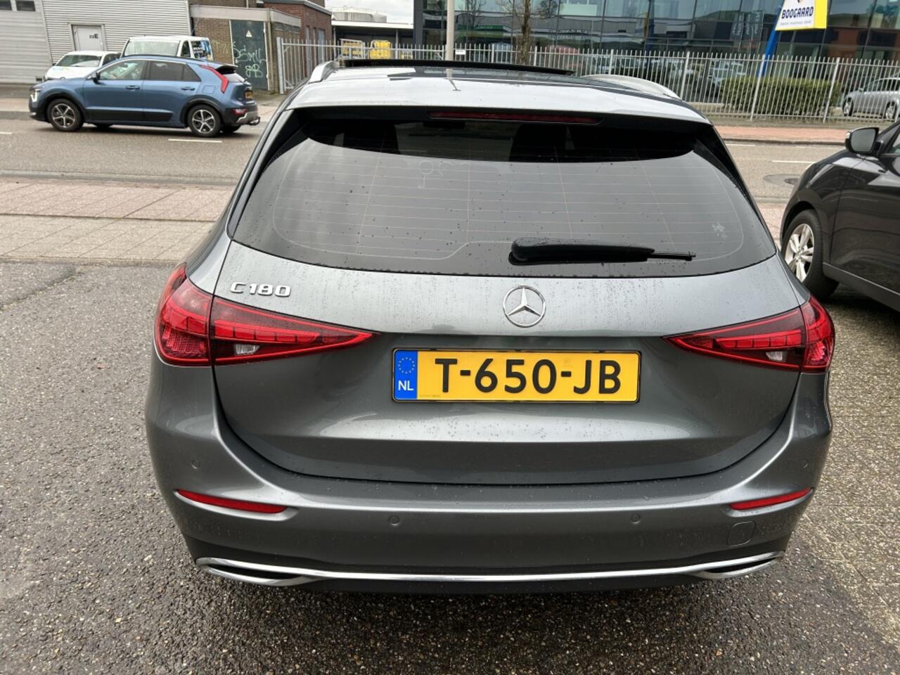 Mercedes-Benz C-KLASSE 180 Business Line Panodak 18 inch