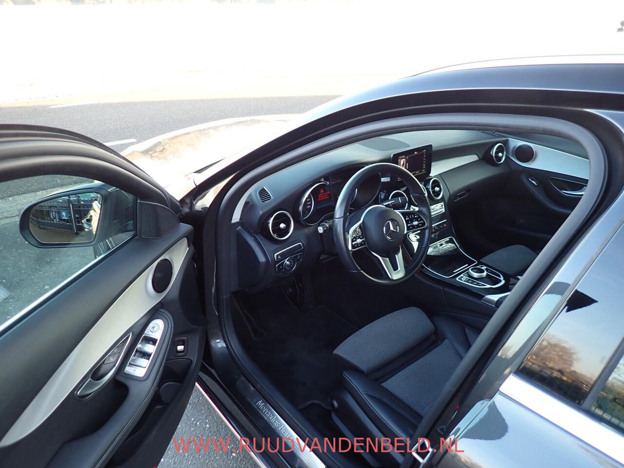 Mercedes-Benz C-KLASSE Estate 300DE FULL-LED/NAVI/CAMERA/TREKHAAK/SPORTSTOEL