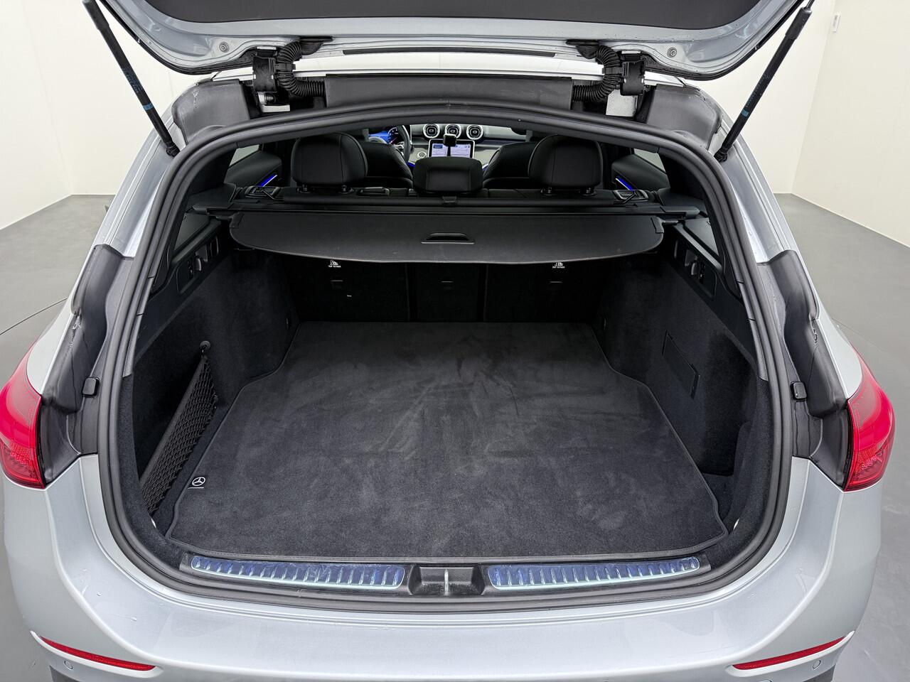 Mercedes-Benz C-KLASSE Estate 180 AMG Line | Pano Keyless Digital Memory 360 Camera