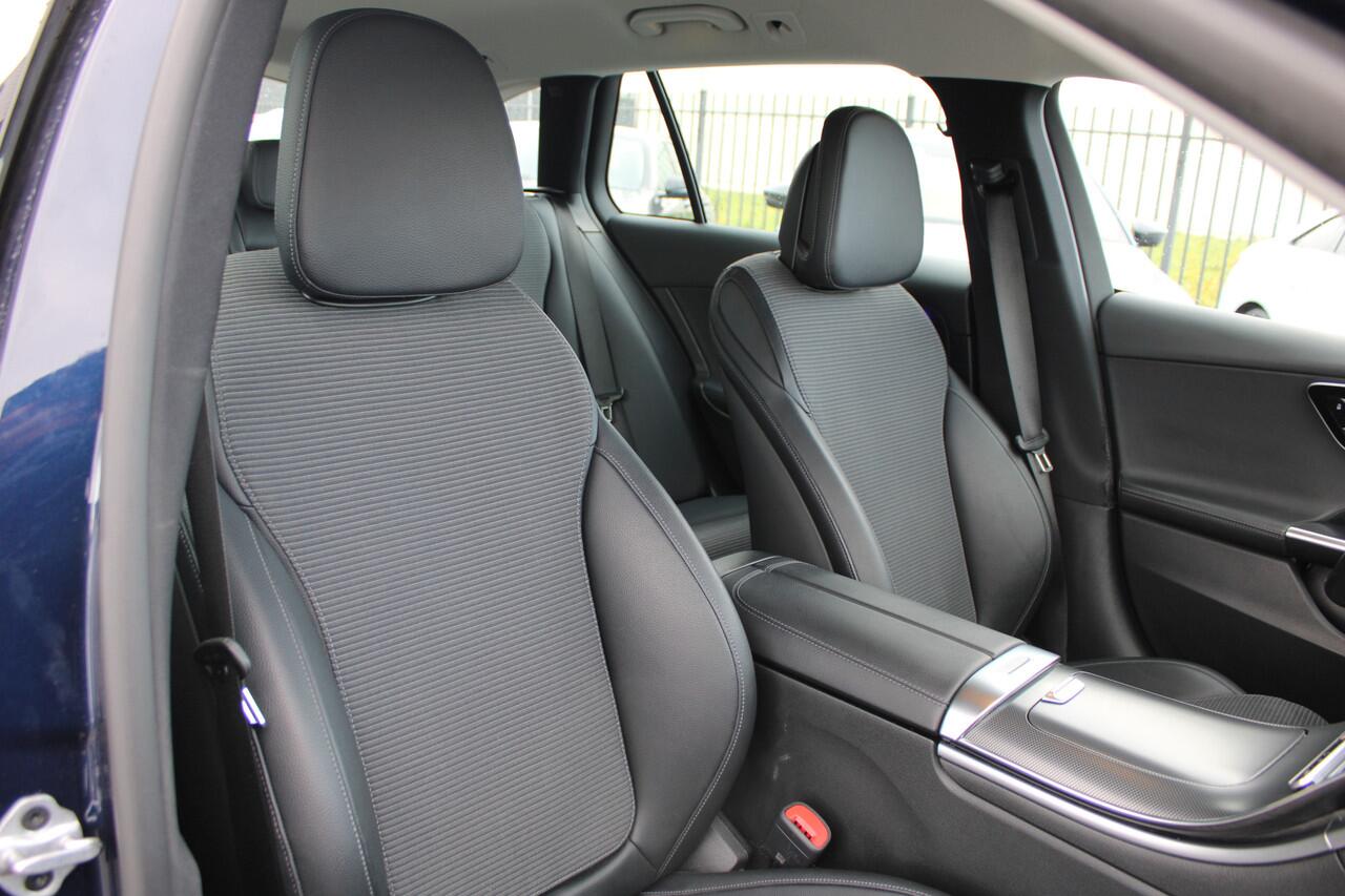 Mercedes-Benz C-KLASSE Estate 300e Luxury Line Limited MASSAGE DISTRONIC 360-CAMERA CARPLAY