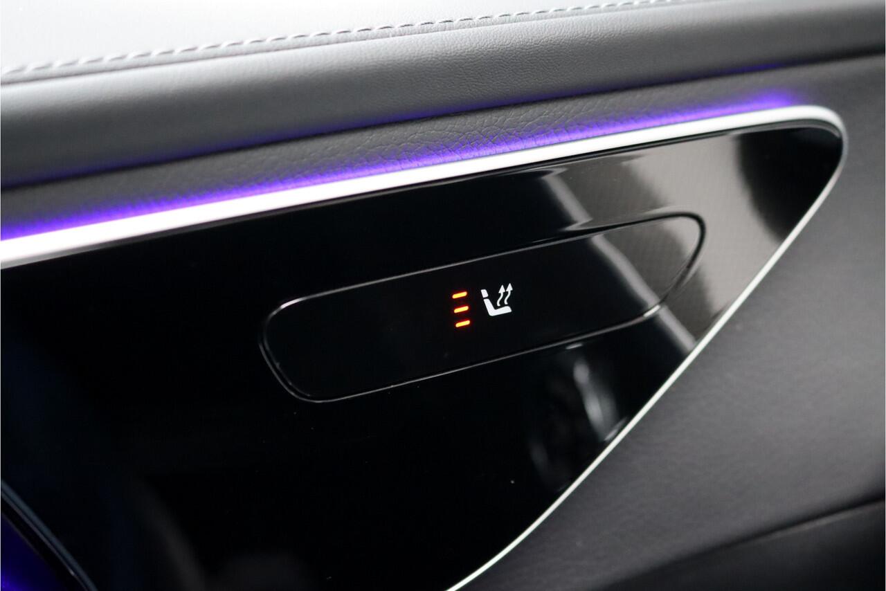 Mercedes-Benz C-KLASSE Estate 300 e AMG Line Aut9 | Panoramadak | Trekhaak | Leder | Camera | Sfeerverlichting | Dodehoekassistent | Stoelverwarming | Advanced Sound System | High Perf. LED |