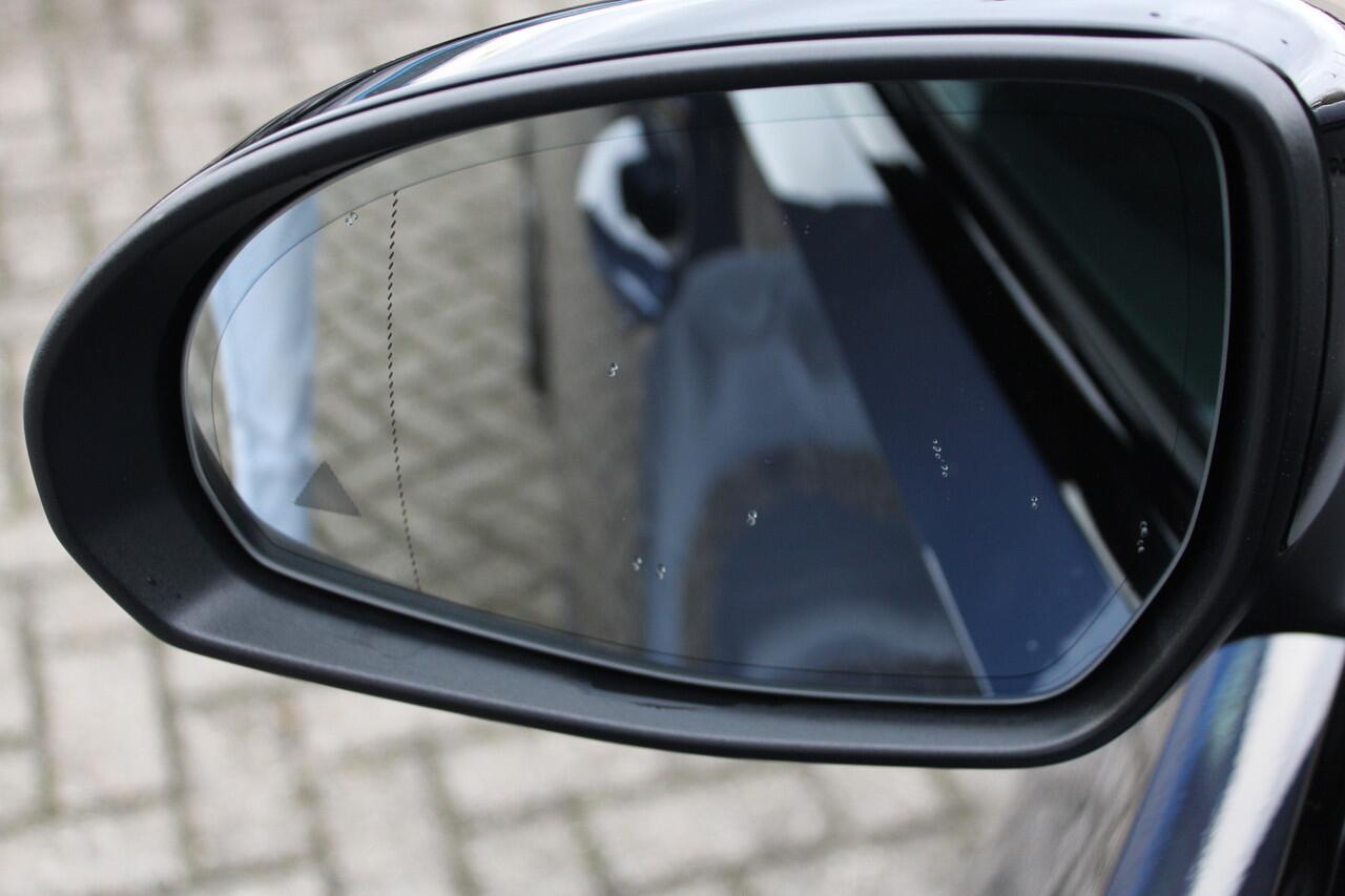 Mercedes-Benz C-KLASSE Estate 300e AMG Line NIGHT PAKKET PANORAMADAK MEMORY NL AUTO