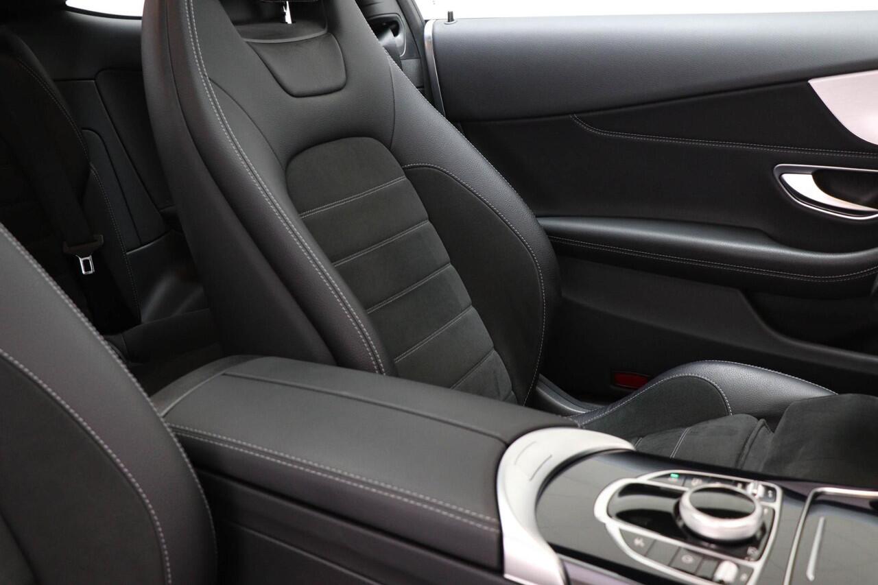 Mercedes-Benz C-KLASSE Coupé 200 AMG Line Advantage Pack | PANORAMADAK | DAB | DRAADLOZE LADER | CAMERA