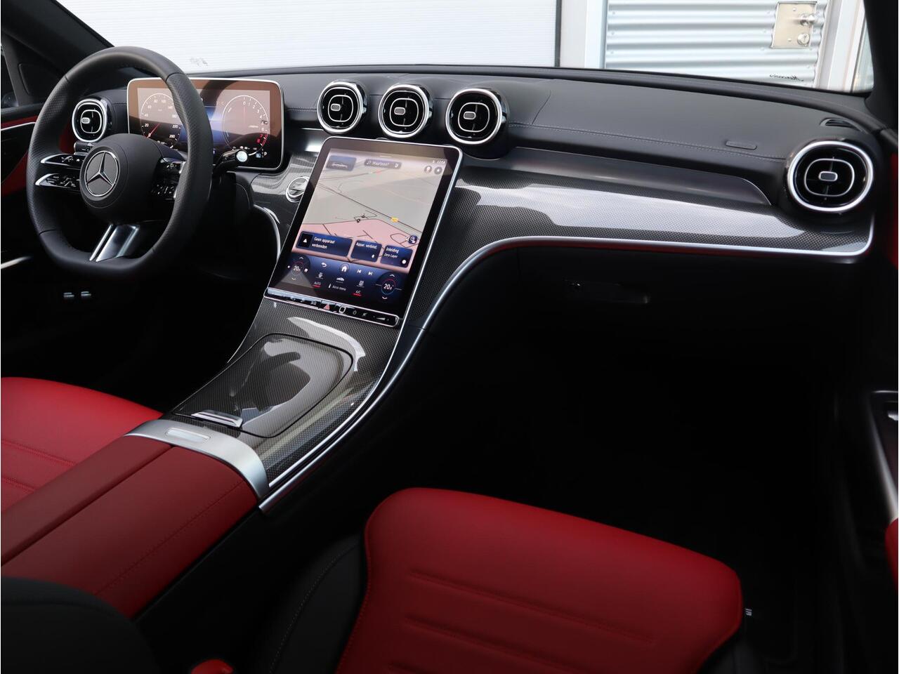 Mercedes-Benz C-KLASSE Estate 300 e AMG Line