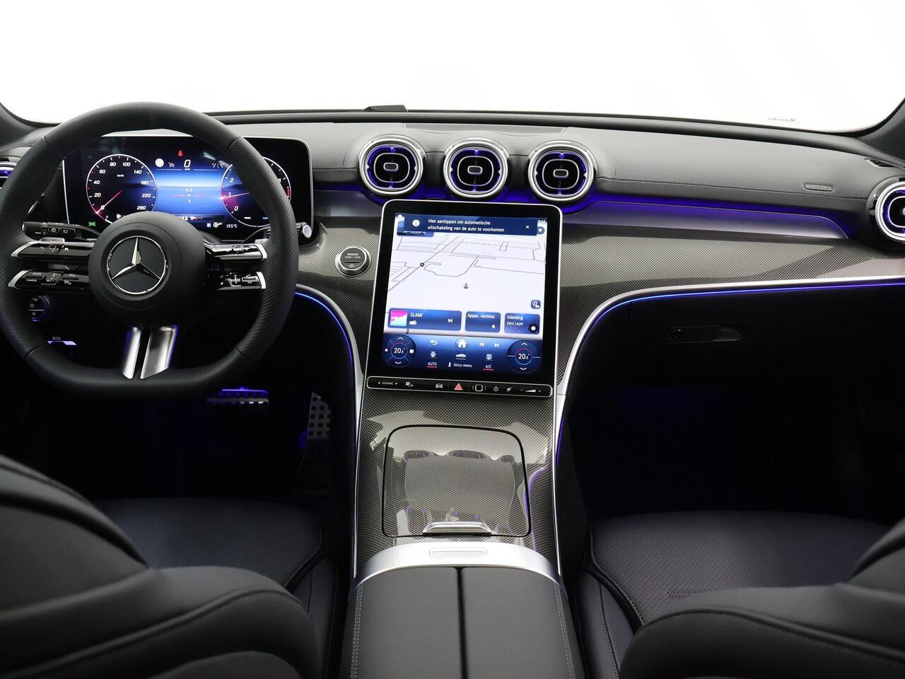 Mercedes-Benz C-KLASSE Estate 180 AMG Line | Night | Panoramadak | Memory stoelen | 360 camera | Sfeerverlichting | Stoelverwarming |