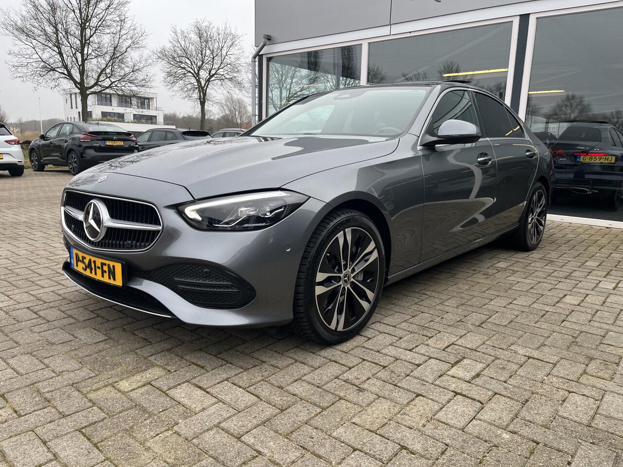 Mercedes-Benz C-KLASSE 300 e Luxury Line Led / Carplay / Clima / Schuif-kantel