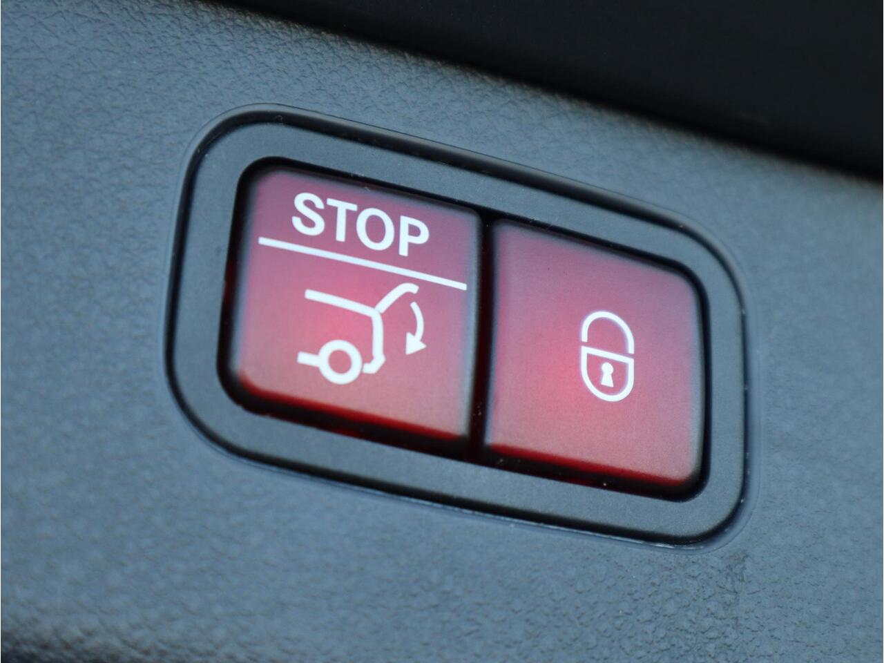 Mercedes-Benz C-KLASSE Estate 200 Launch Edition AMG Line